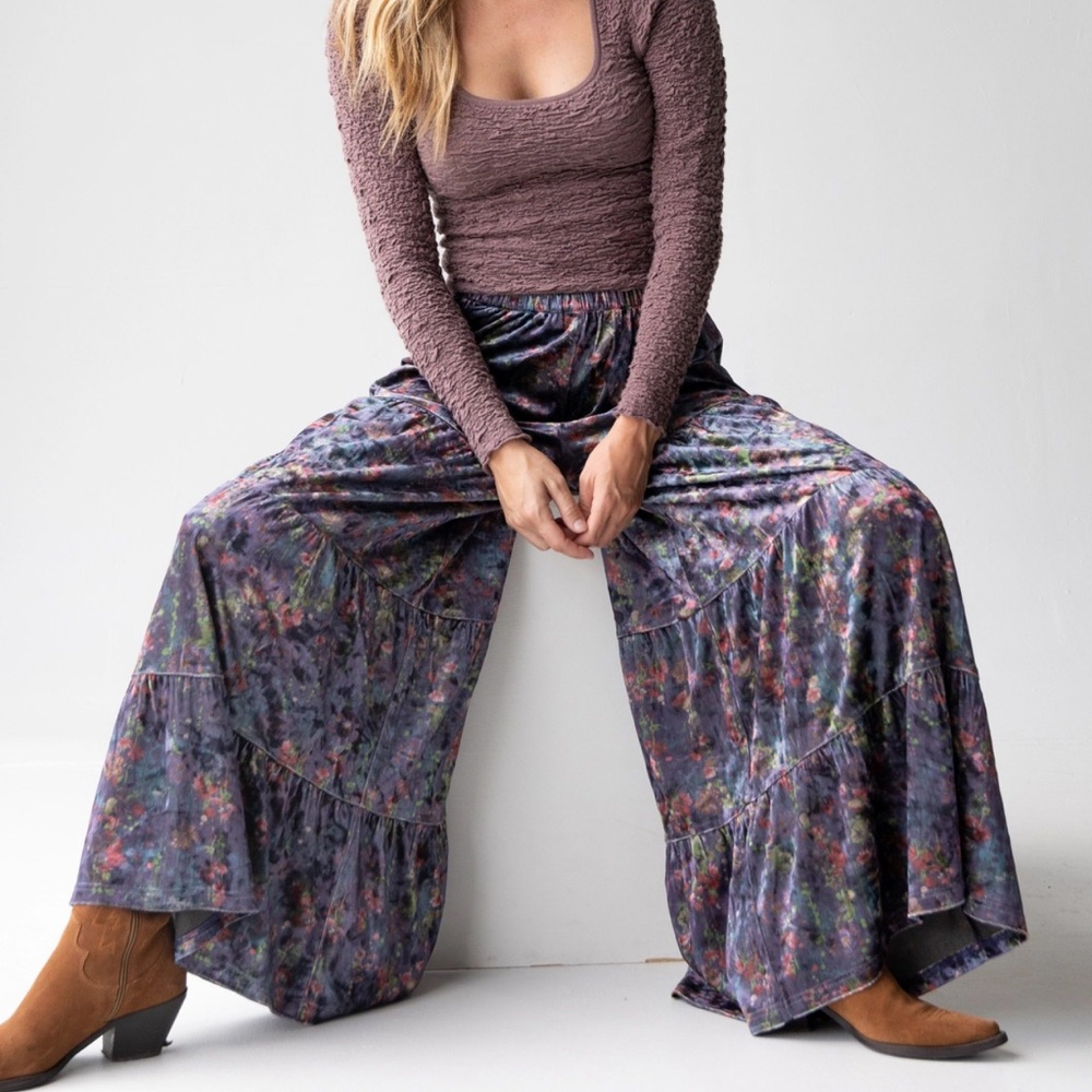 NATURAL LIFE Purple Floral Wide Leg Pants